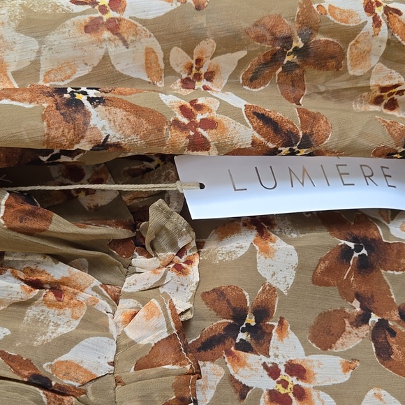 Lumière Floral Dress NWT - Picture 6 of 9